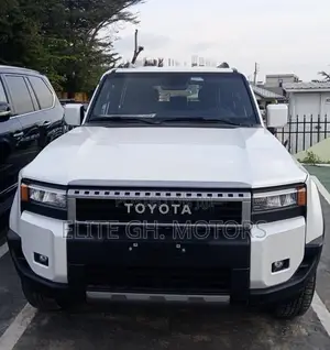 New Toyota Land Cruiser Prado 2.8 2024 White