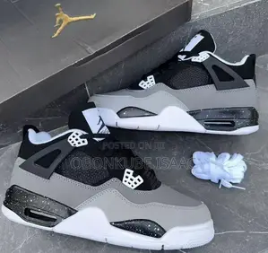 Nike Air Jordan 4 Retro Fear