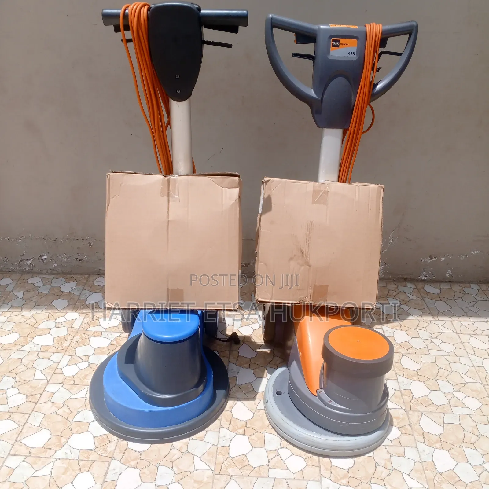 Taski 438 Buffer/Scrubbing Machine From the Uk With Hard Brush