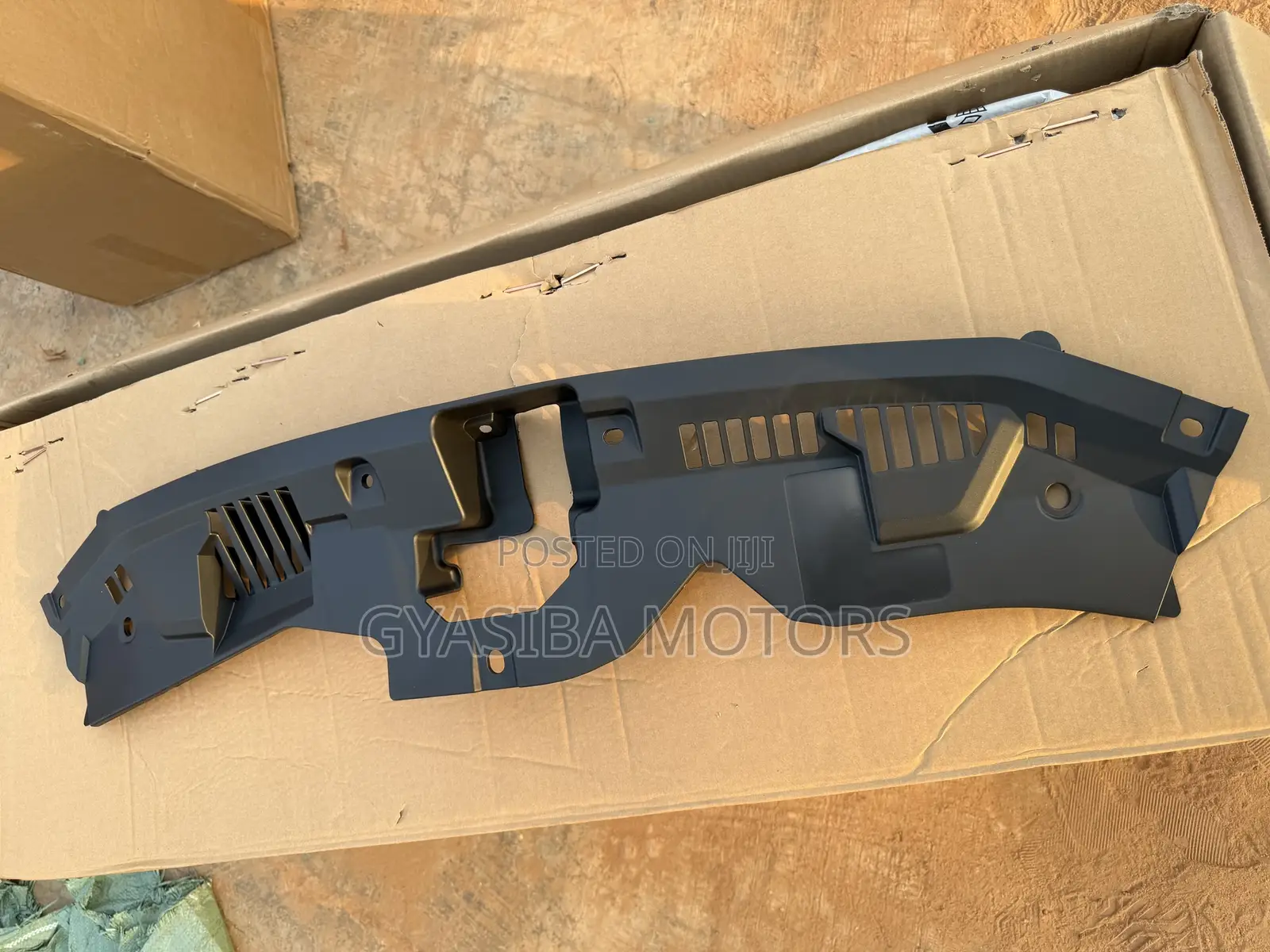 Accord 2023 - 2025 Radiator Panel Cover