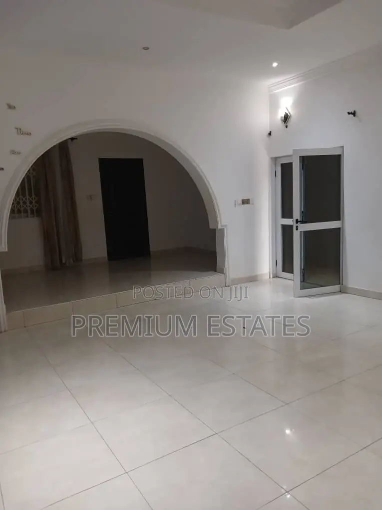 4bdrm House in Spintex for rent