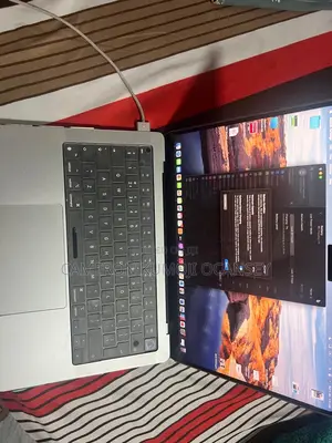 Laptop Apple MacBook Pro 2021 M1 16GB Apple M1 Pro SSD 512GB