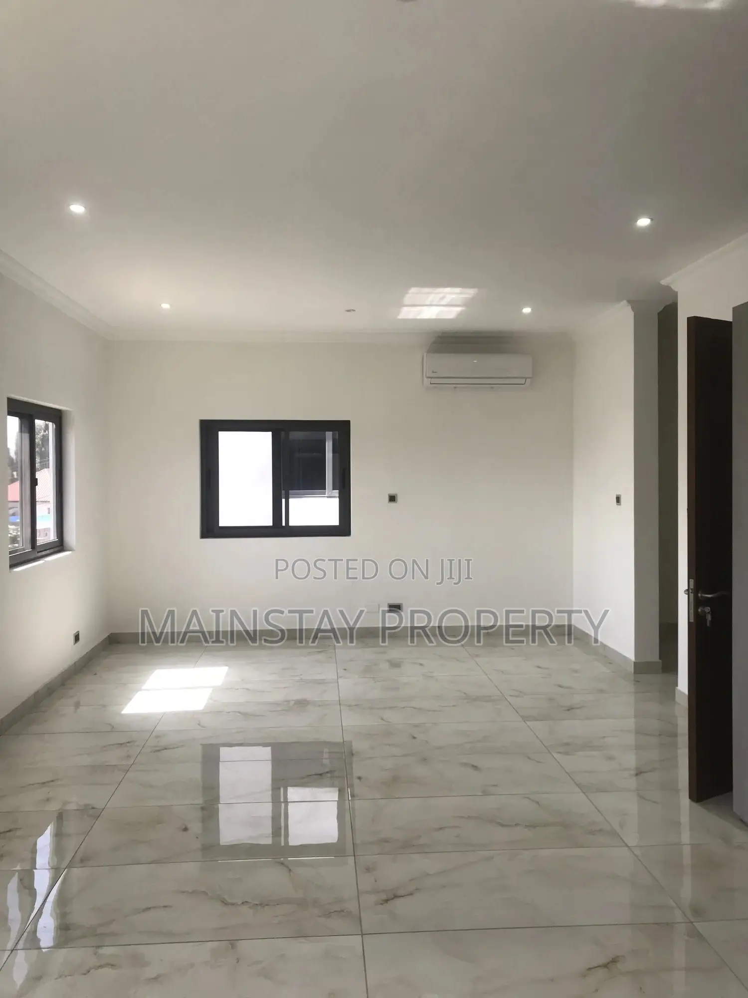 4bdrm Townhouse / Terrace in Mainstay Estates, East Legon for rent