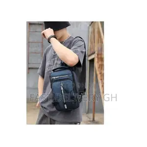 Men's Hang Bag