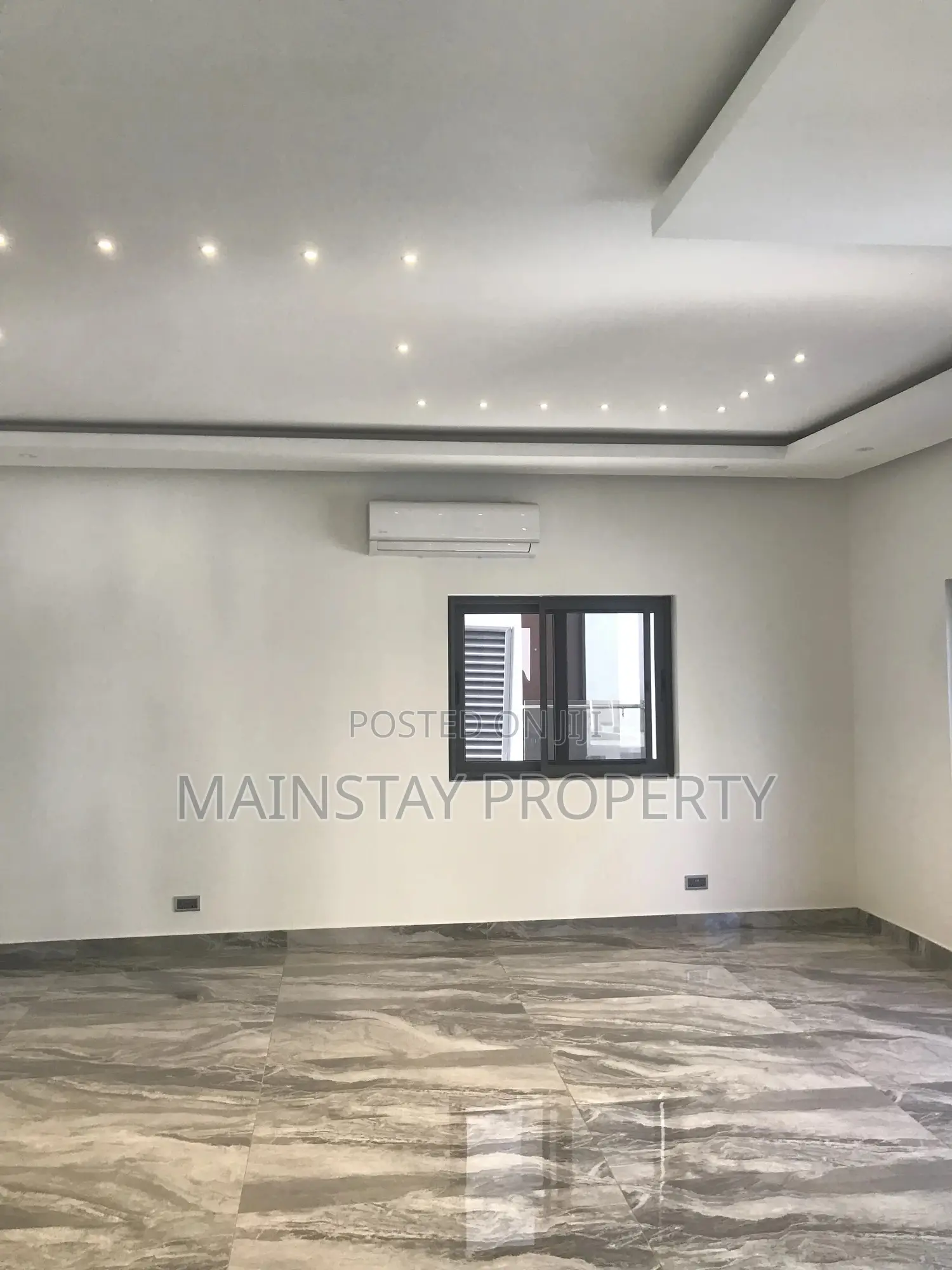 4bdrm Townhouse / Terrace in Mainstay Estates, East Legon for rent
