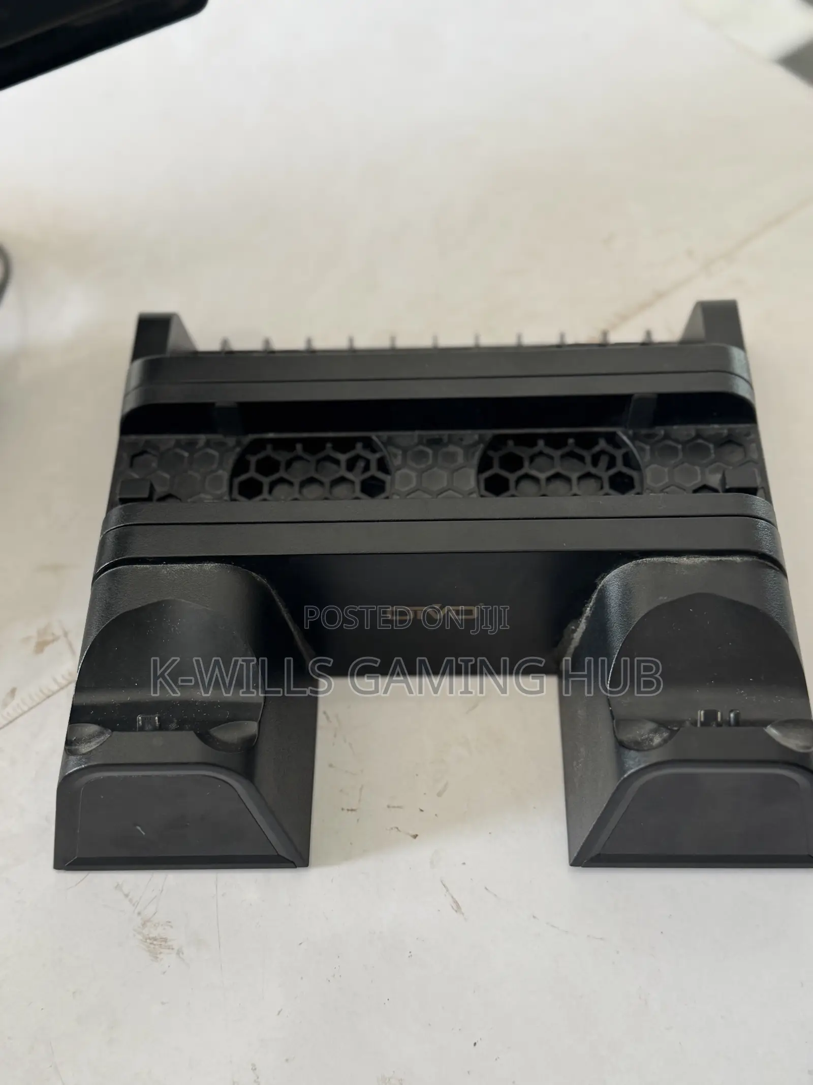 Ps4 Cooling Fan With Dual Charging Dock