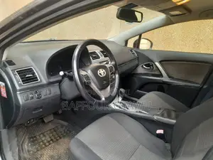 Toyota Avensis 2.0 Advanced 2010 Gray
