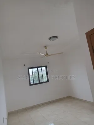 1bdrm Apartment in Foster Home, Frafraha for rent