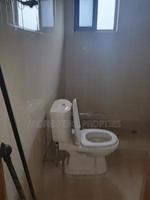 1bdrm Apartment in Foster Home, Frafraha for rent