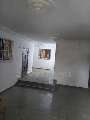 3bdrm Apartment in Foster Home, Frafraha for rent