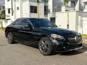 Mercedes-Benz C300 2020 Black