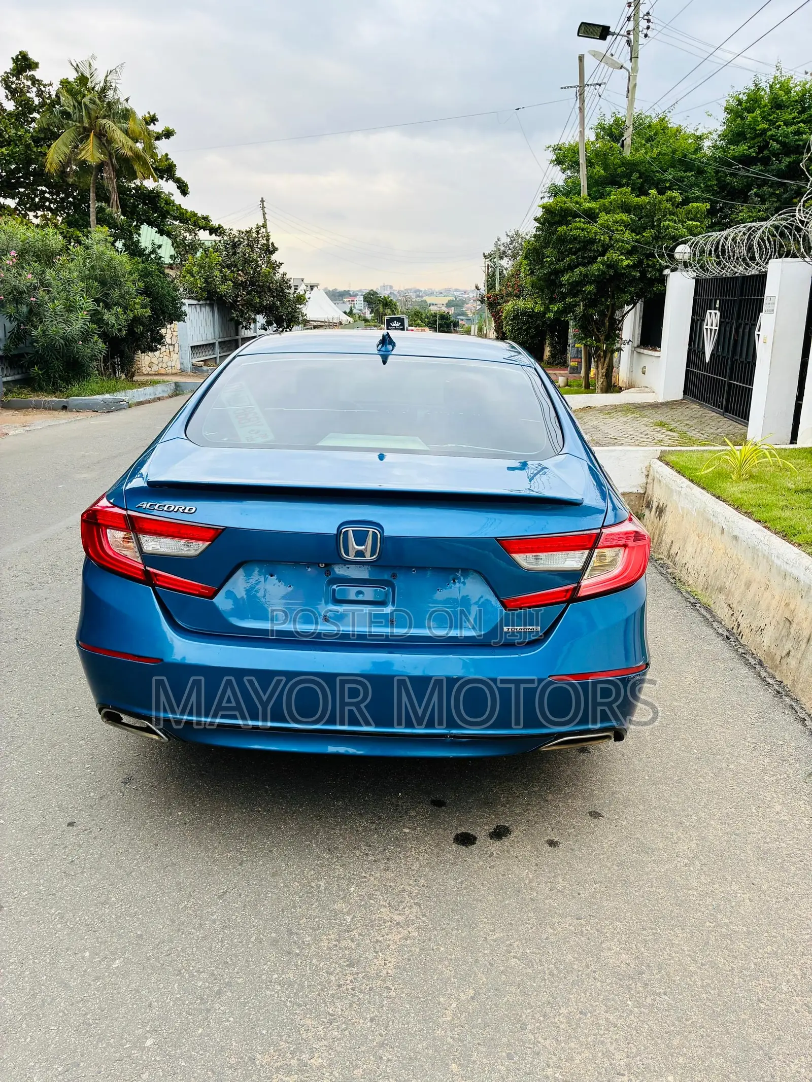 Honda Accord Touring 2018 Blue