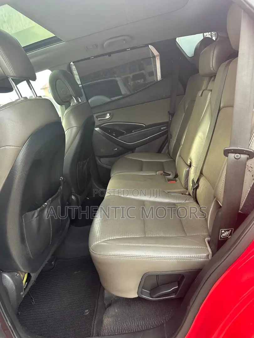 Hyundai Santa Fe Limited AWD 2017 Red