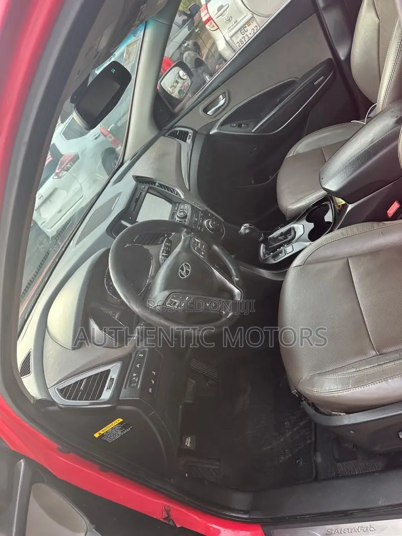 Hyundai Santa Fe Limited AWD 2017 Red