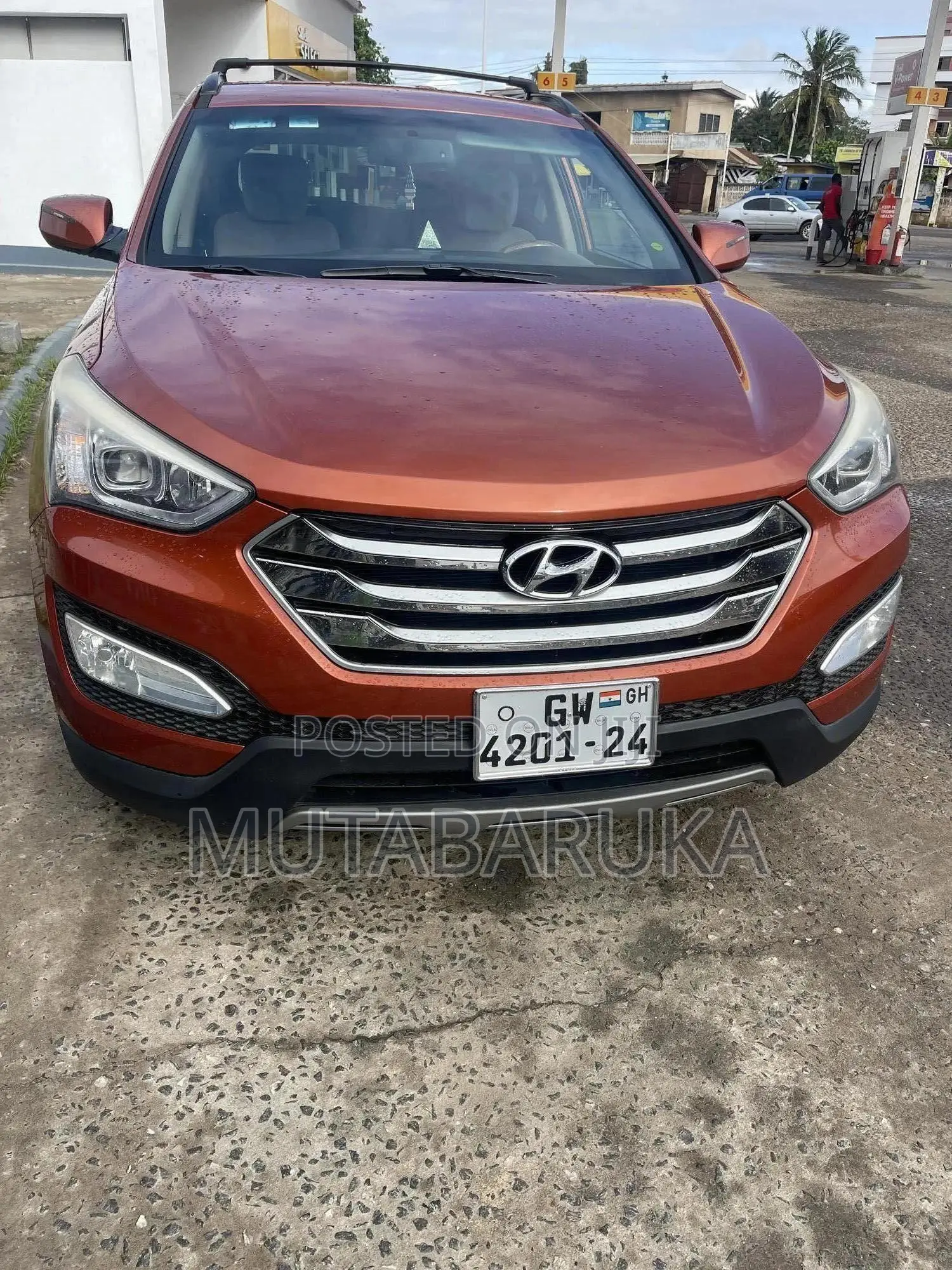 Hyundai Santa Fe SE FWD 2017 Orange