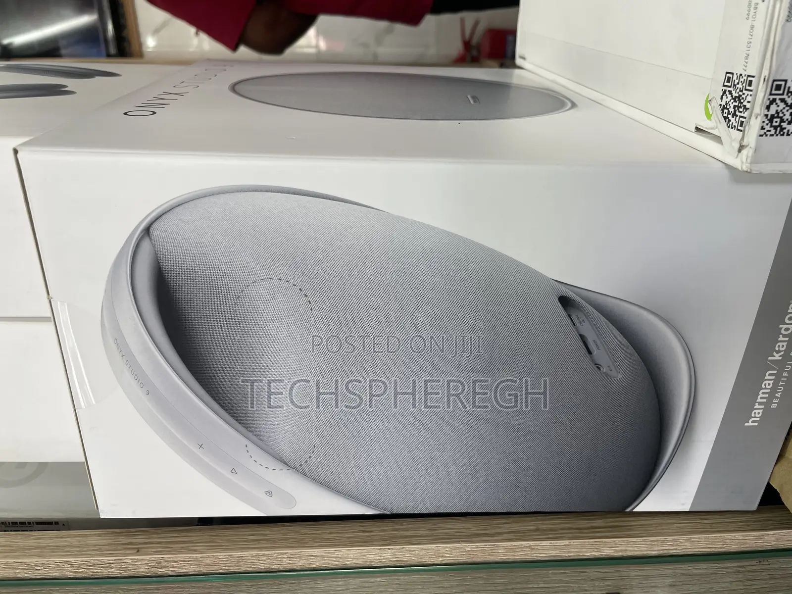 Harman Kardon Onyx Studio 9 – Premium Bluetooth Speaker