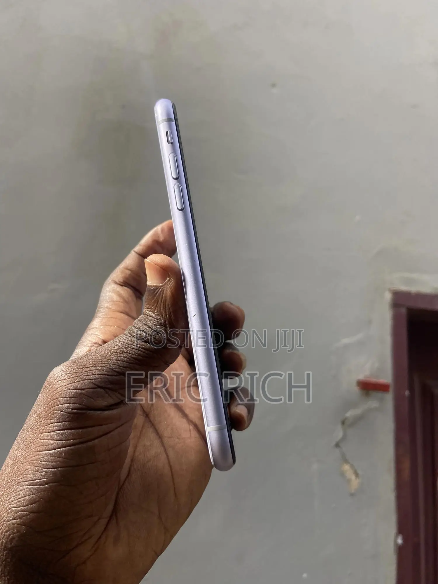 Apple iPhone 11 64 GB Purple