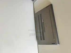 Laptop Dell Latitude 3320 8GB Intel Core i3 SSD 256GB