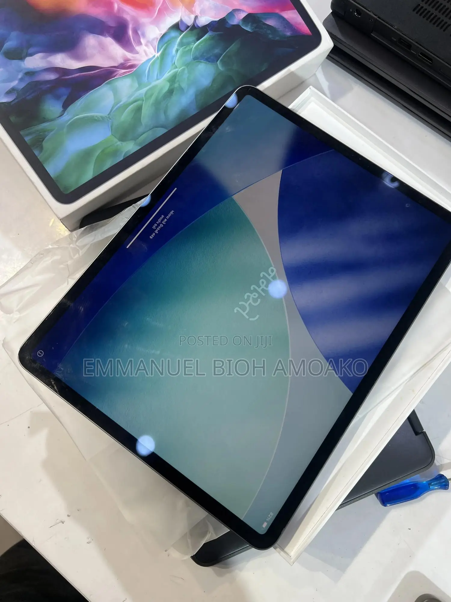 Apple iPad Pro 12.9 (2020) 256 GB Gray
