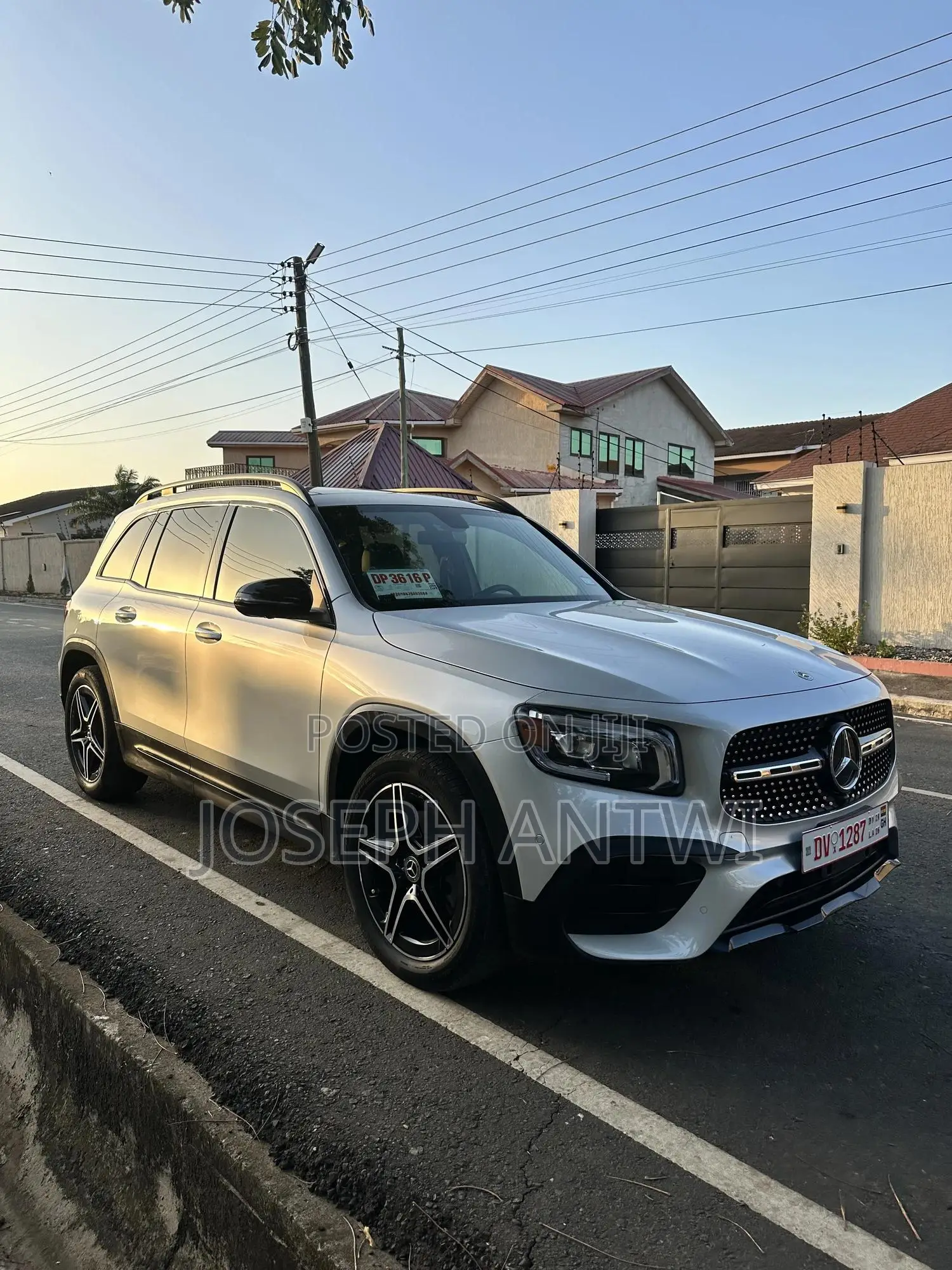 Mercedes-Benz GLB-Class GLB 250 4MATIC 2021 Silver