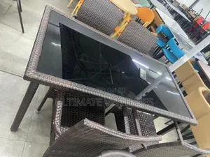 4‐Seater Rattan Dining Set, Glass Top, Brown/Black. In Stock.
