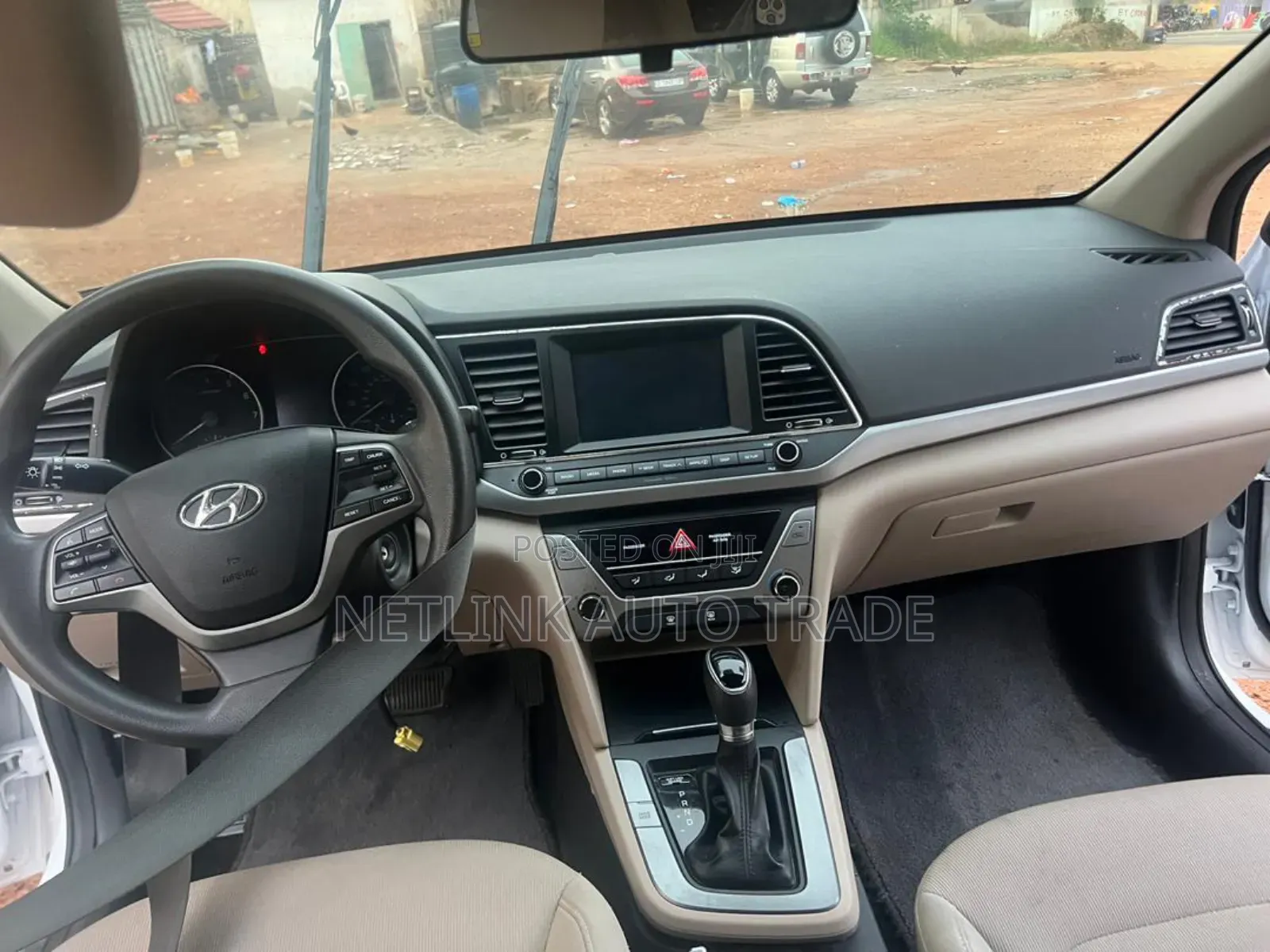 Hyundai Elantra 2017 White