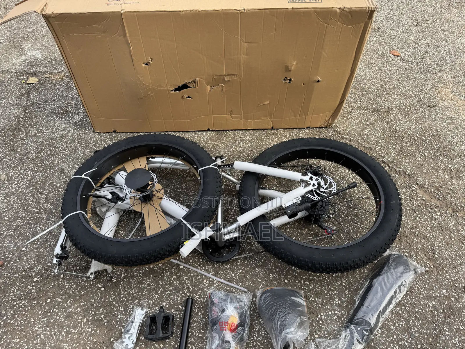 Brand New Hosquick Big Tire Bike