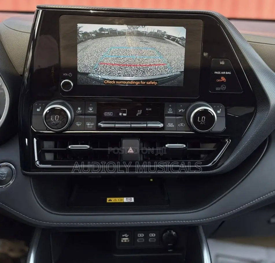 Toyota Highlander 2023 Black