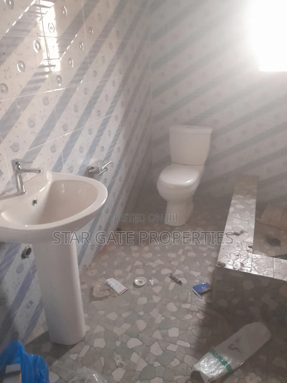 2bdrm Apartment in Duase, Kumasi Metropolitan for rent