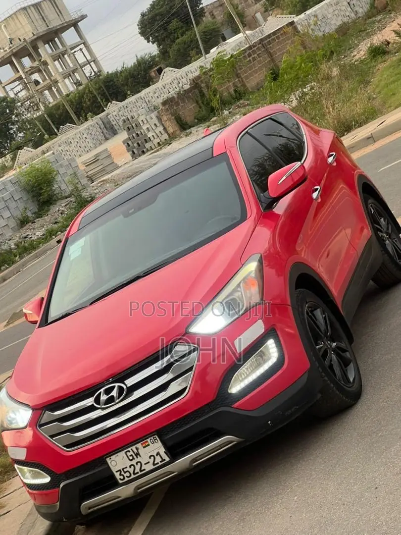 Hyundai Santa Fe 2014 Red