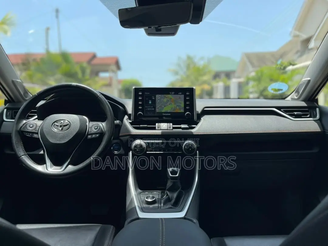 Toyota RAV4 Adventure AWD 2023 Gray
