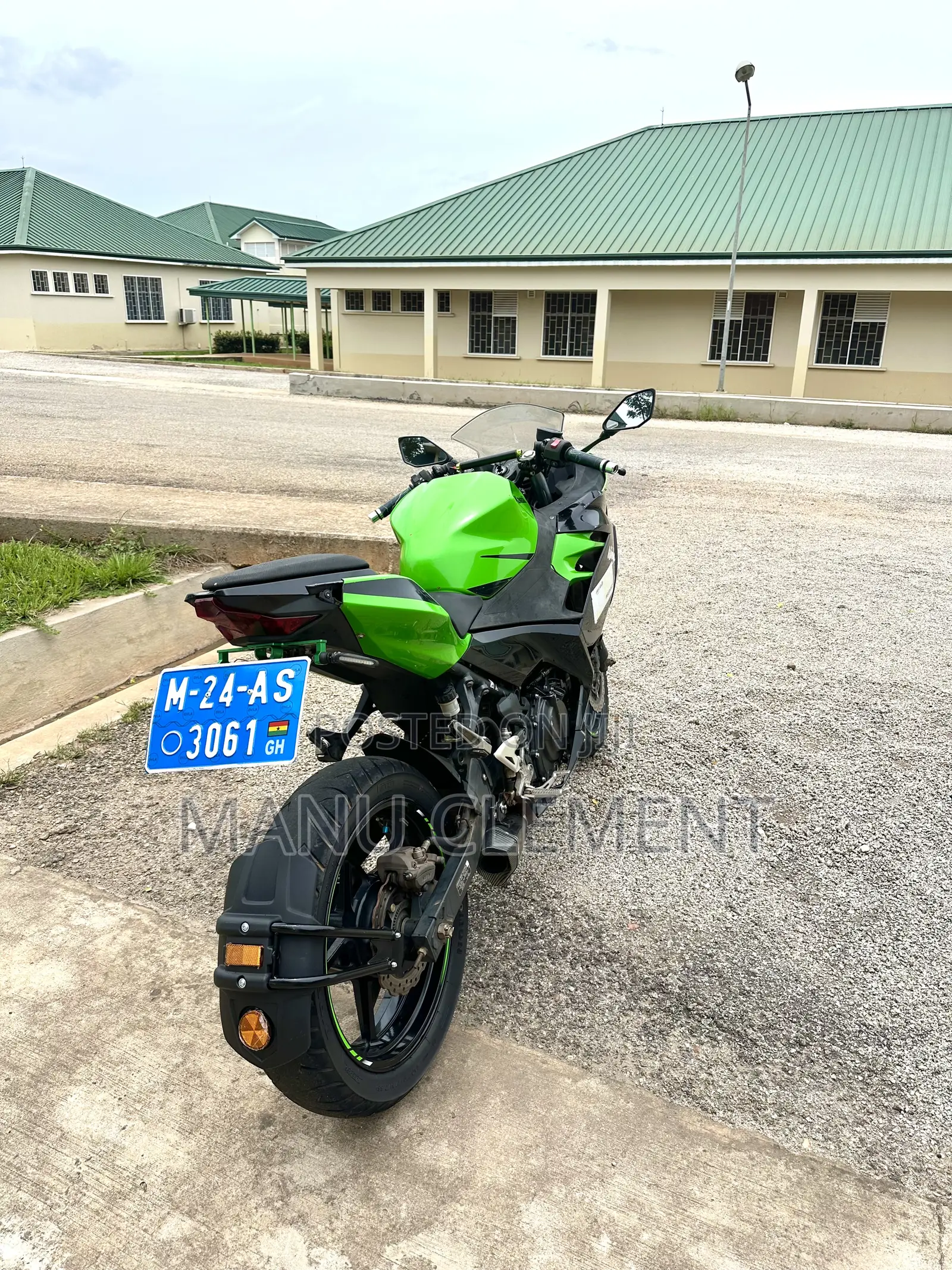 Kawasaki Ninja 400 2022 Green