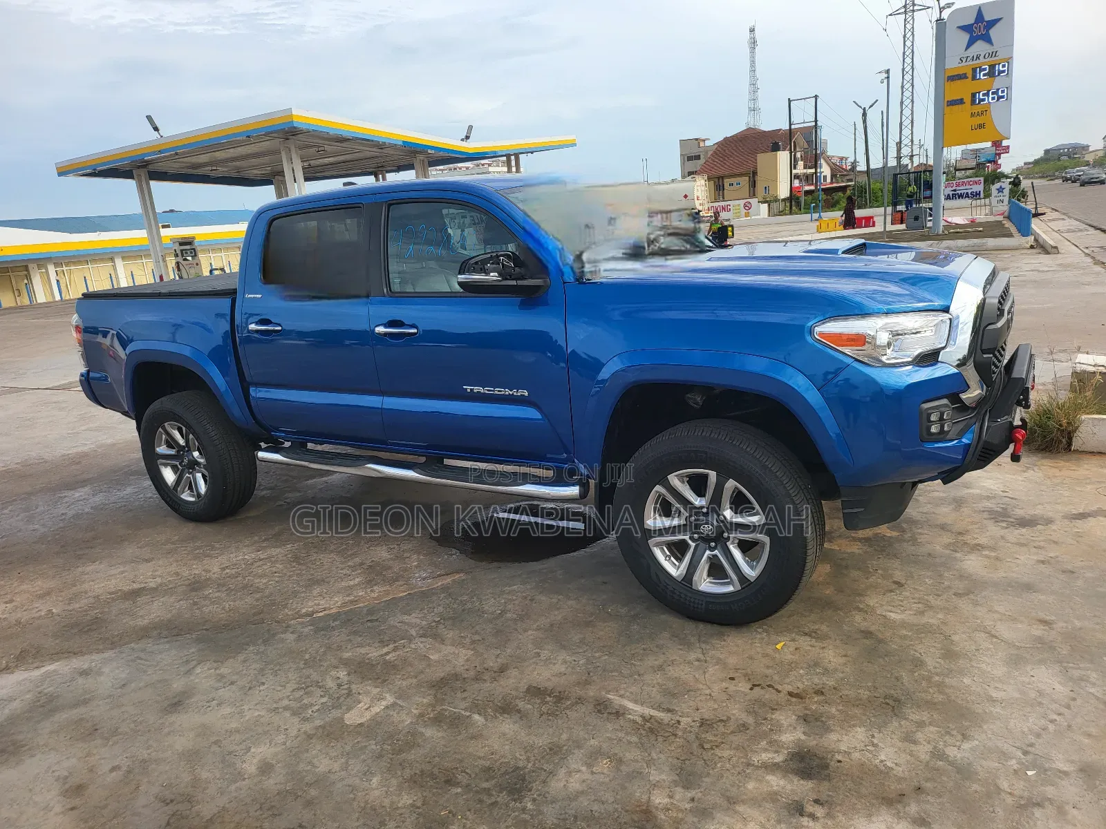 Toyota Tacoma Limited 2017 Blue