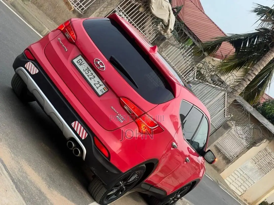 Hyundai Santa Fe 2014 Red
