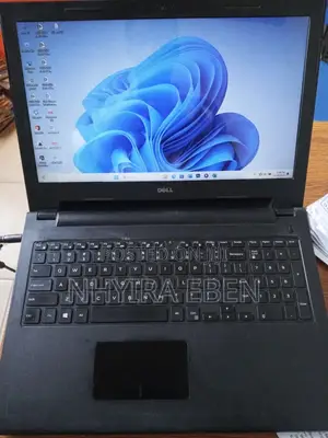 Laptop Dell Inspiron 3542 8GB Intel Core i3 HDD 250GB