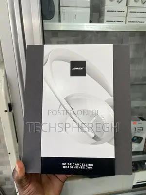 Bose Noise Cancelling Headphones 700 - Luxe Silver
