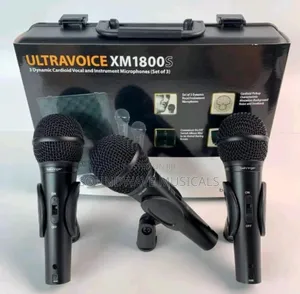 Beheringer 3set Corded Microphone