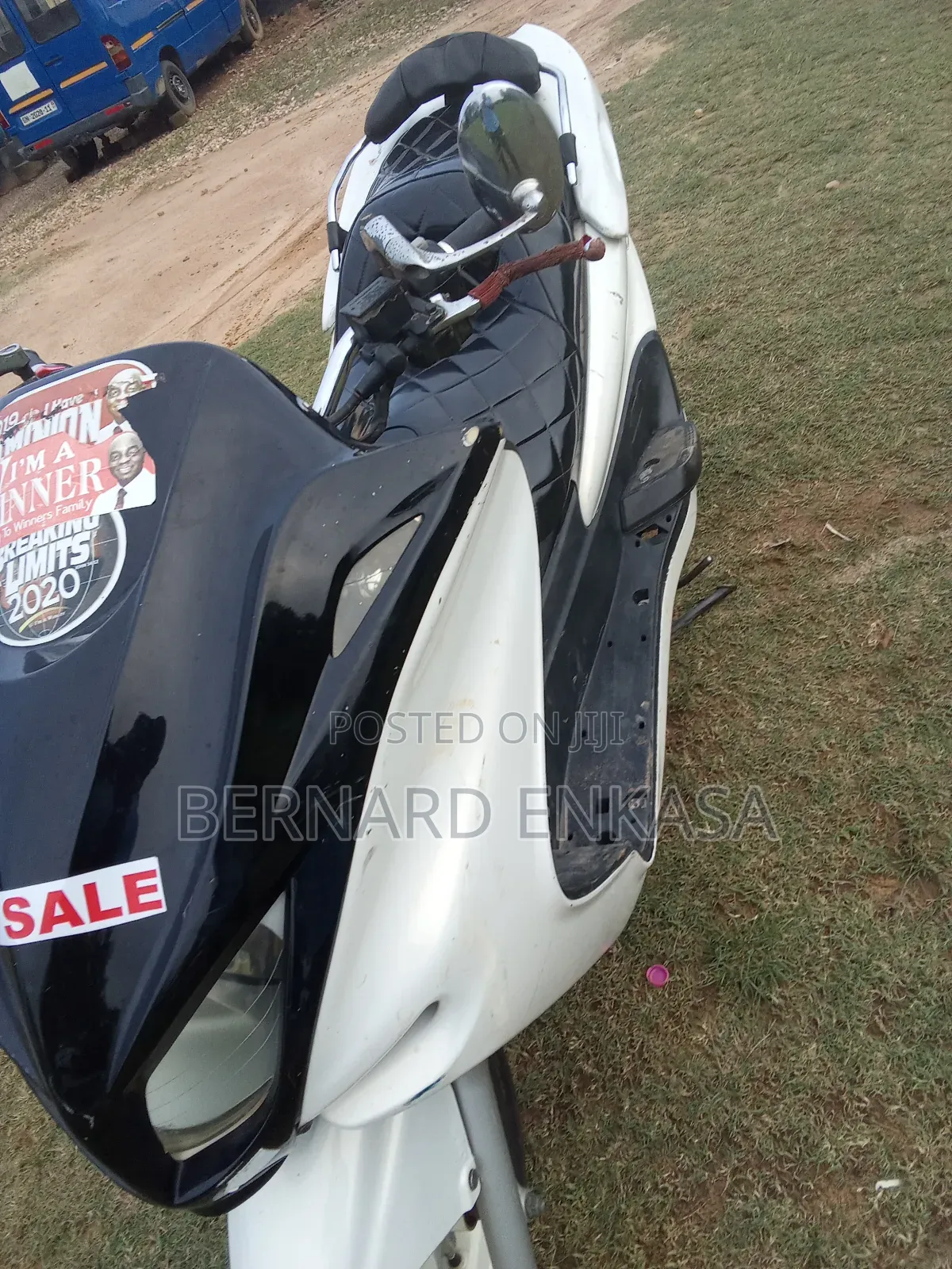 Yamaha Majesty 2017 White