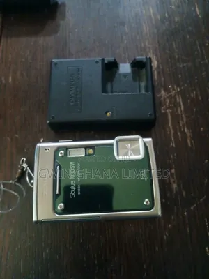 Olympus Stylus 1030sw 10.1mp Digital Camera. Shock Waterproof