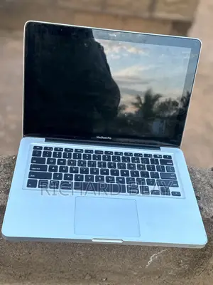 Laptop Apple MacBook 2012 4GB Intel Core i7 HDD 500GB