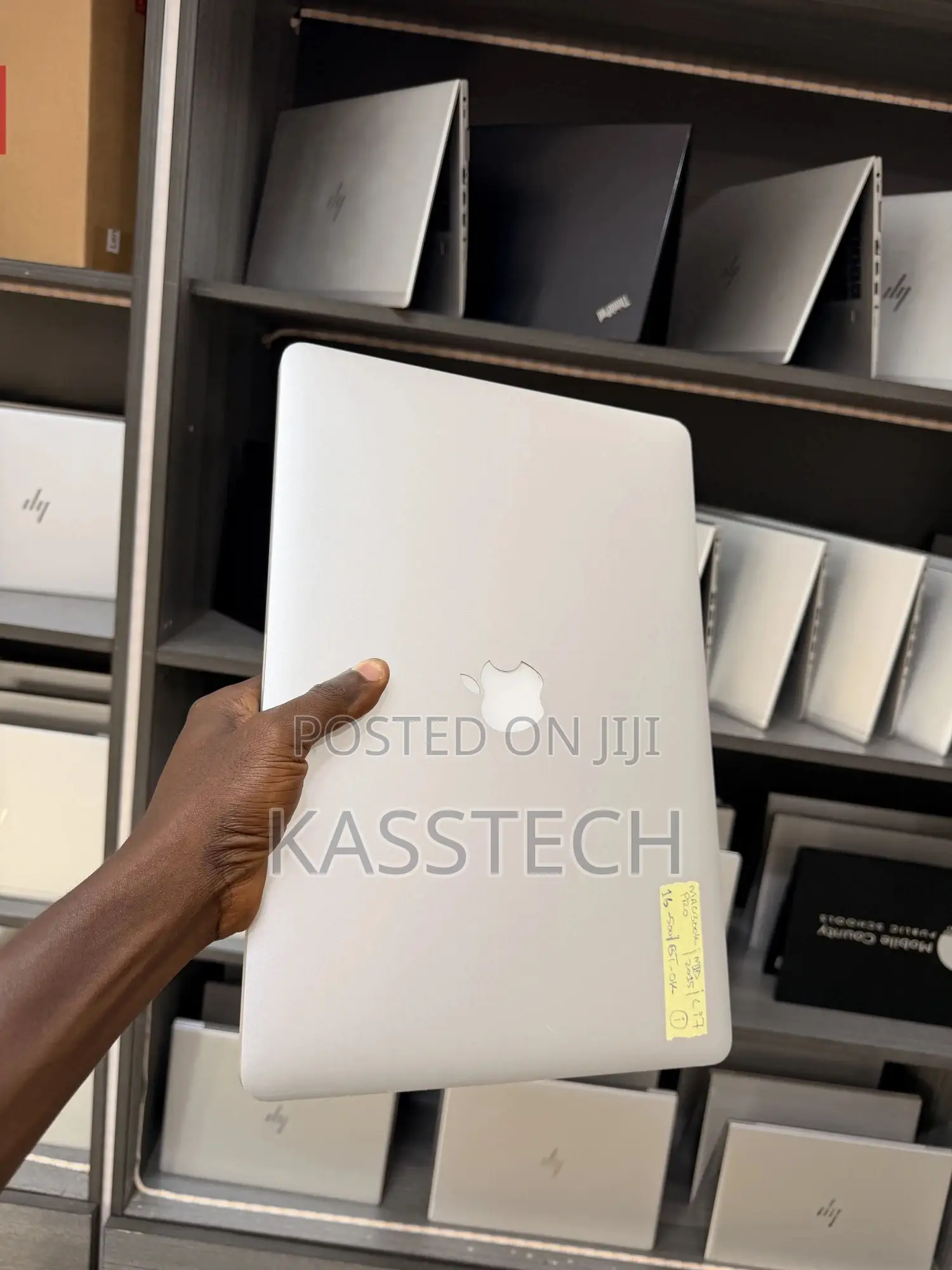 Laptop Apple MacBook Pro 2015 16GB Intel Core i7 SSD 500GB