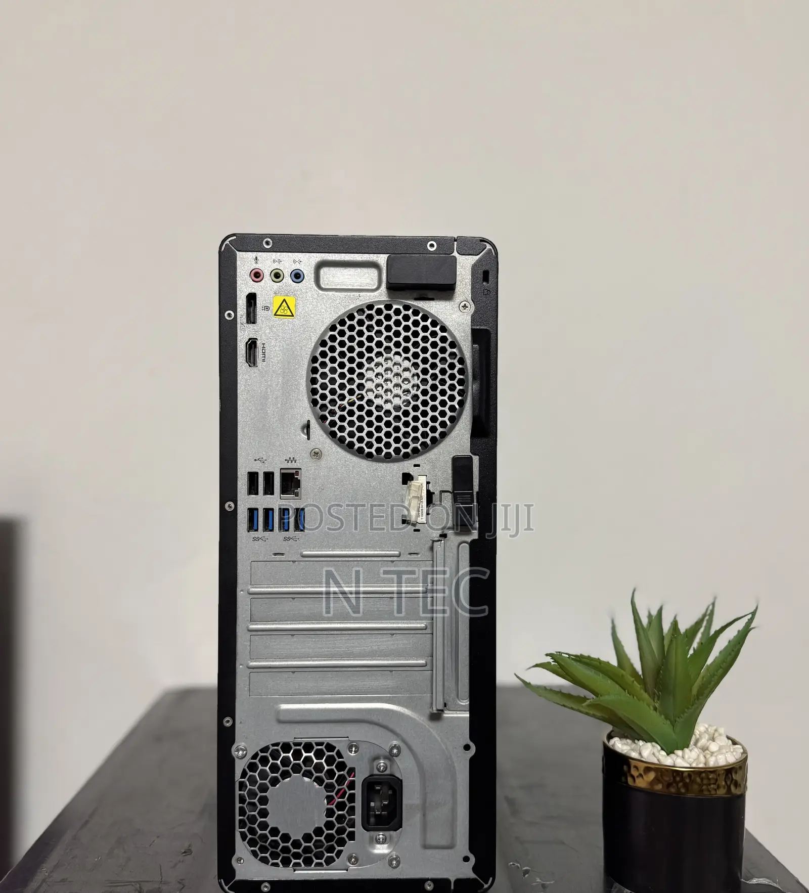 Desktop Computer HP Envy 795 8GB Intel Core i5 SSD 256GB