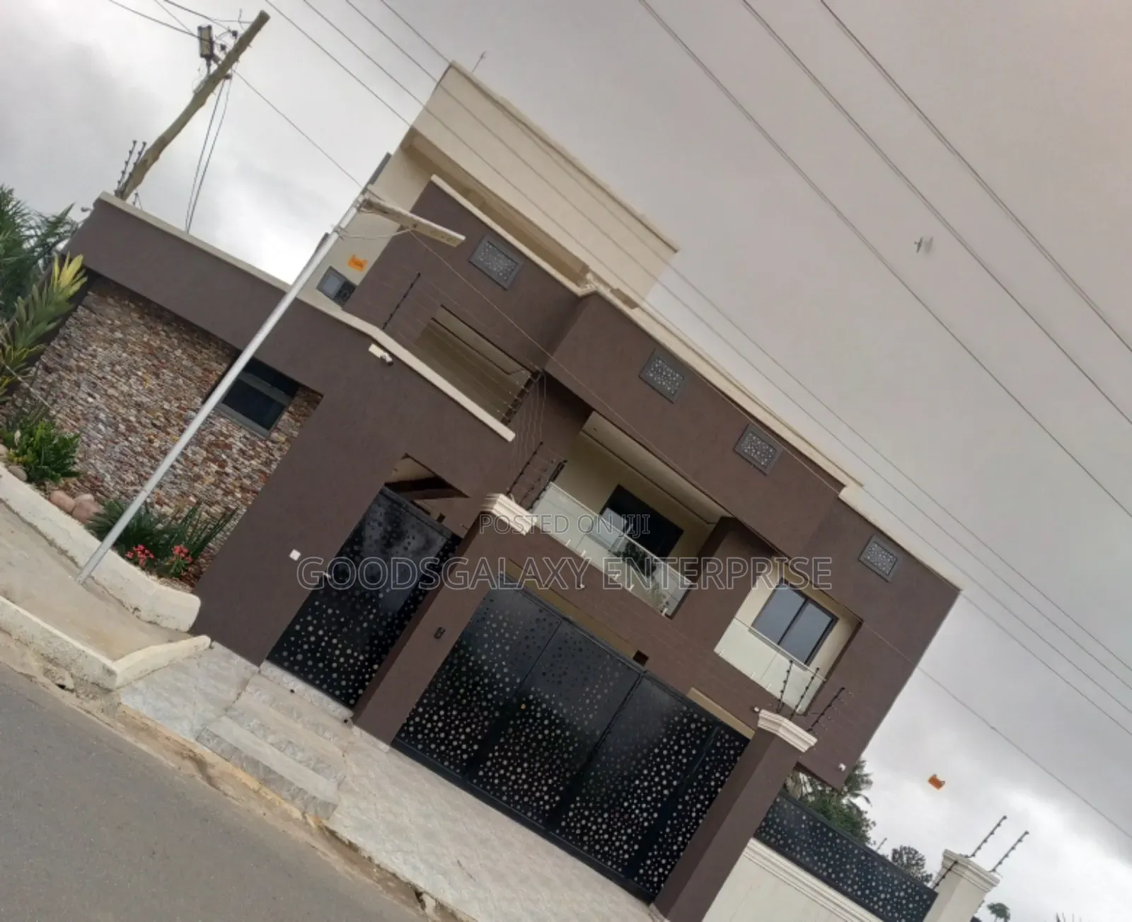 Furnished 5bdrm Mansion in Kumasi Metropolitan for sale