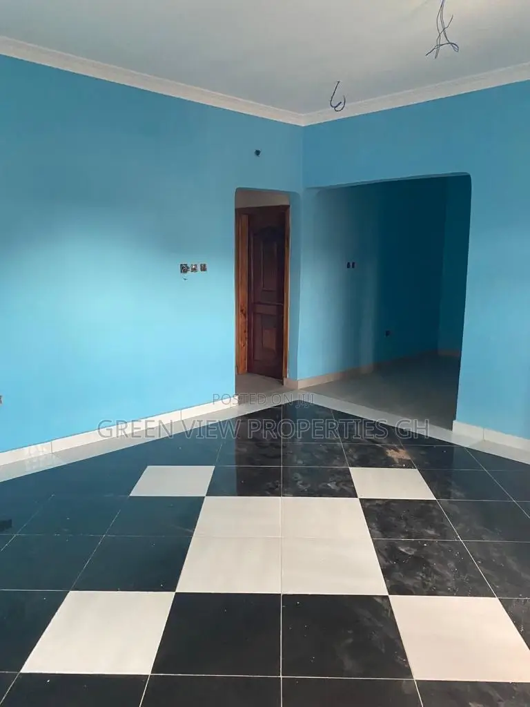3bdrm House in Kasoa for sale