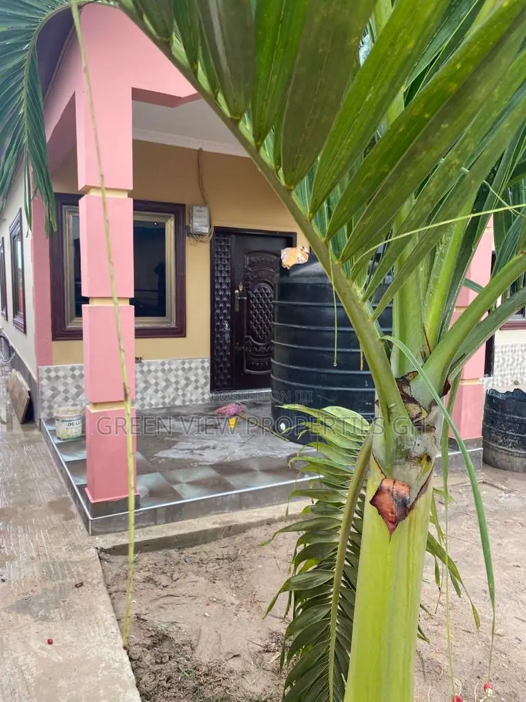 3bdrm House in Kasoa for sale