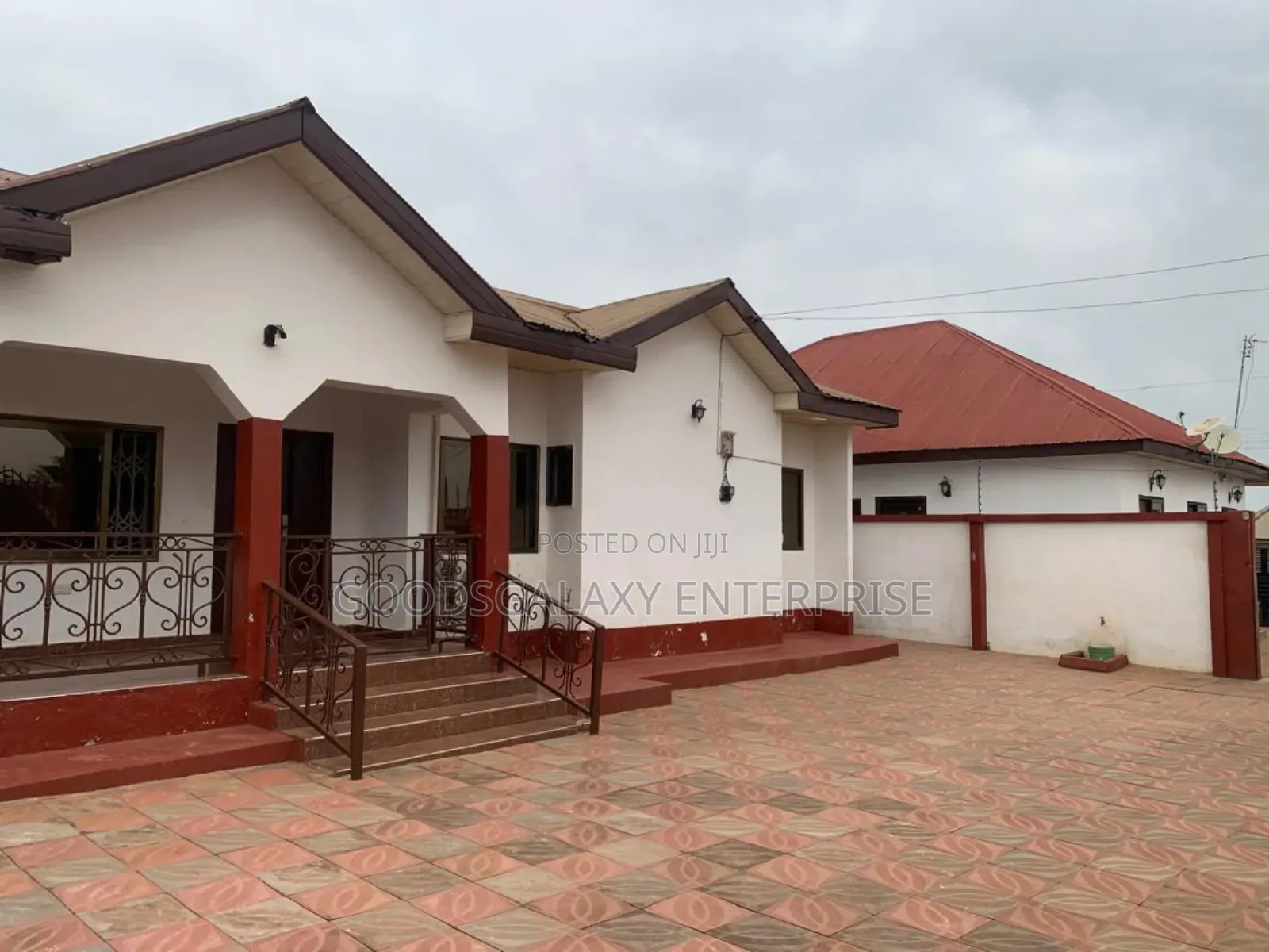 3bdrm House in Kumasi Metropolitan for sale