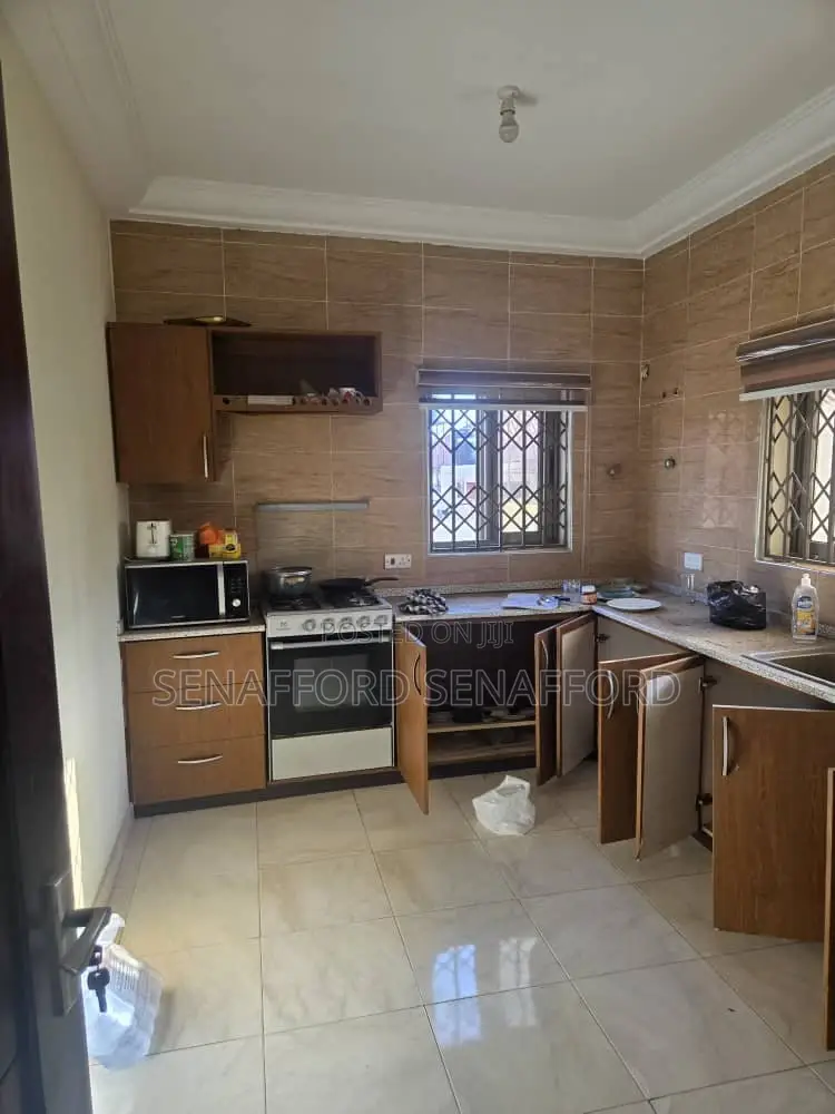 Furnished 2bdrm House in Lakeside, New Legon for rent