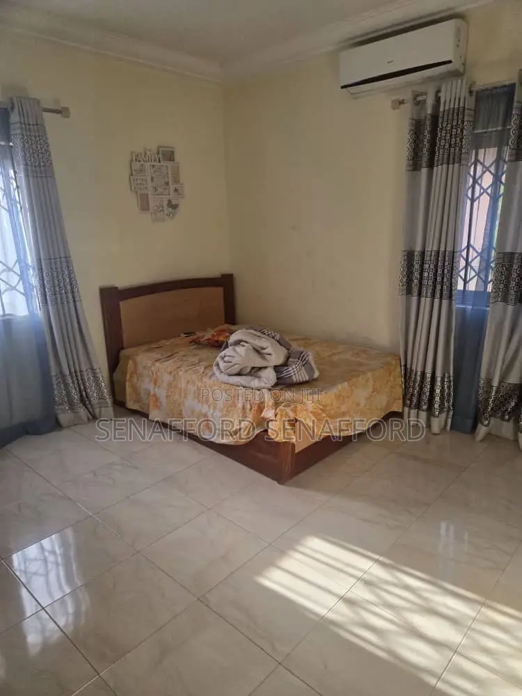 Furnished 2bdrm House in Lakeside, New Legon for rent