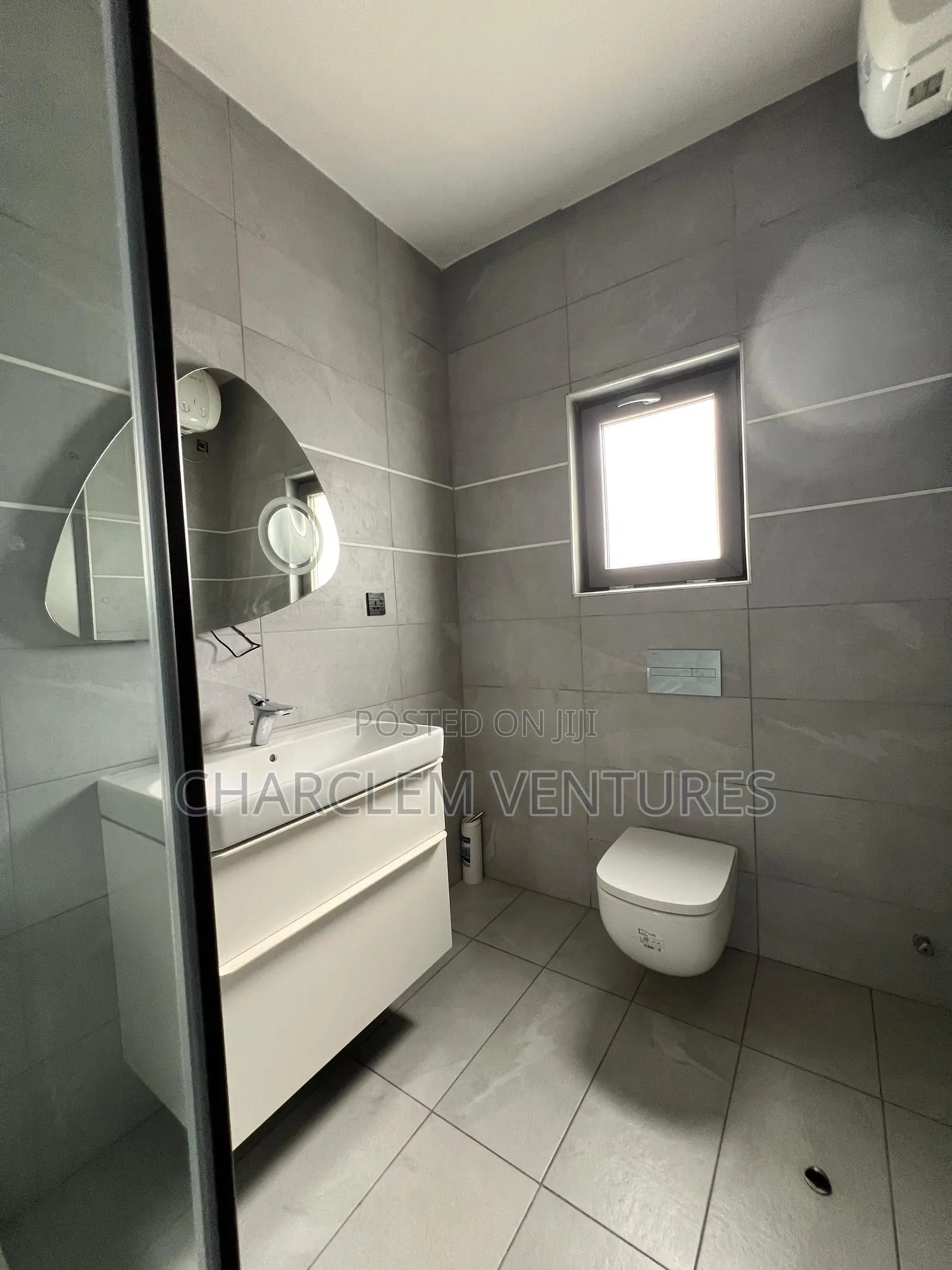 4bdrm House in Charclem Ventures, Accra Metropolitan for sale