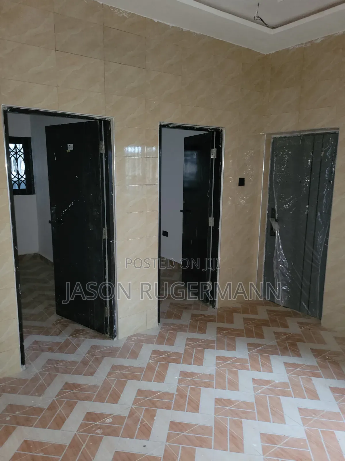 Furnished 3bdrm Apartment in Adom Nhyira Estate., Amasaman for sale